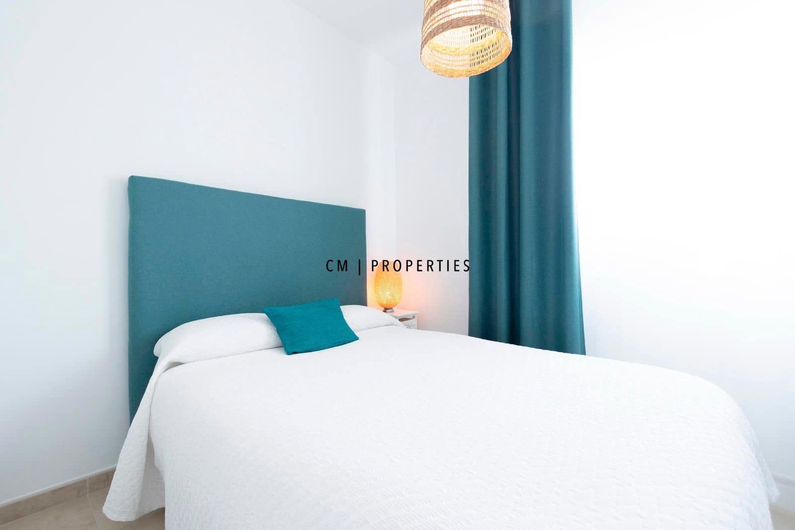 Casa de 4 habitaciones en Almenara en venta con piscina garaje - 360.000 € (Ref: 9357754)