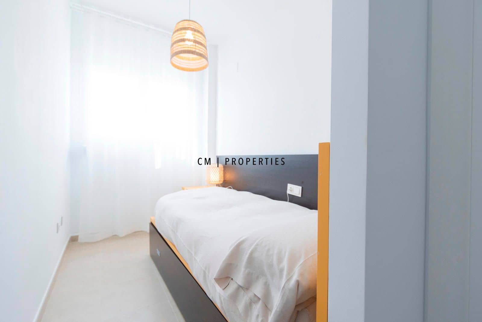 Casa de 4 habitaciones en Almenara en venta con piscina garaje - 360.000 € (Ref: 9357754)