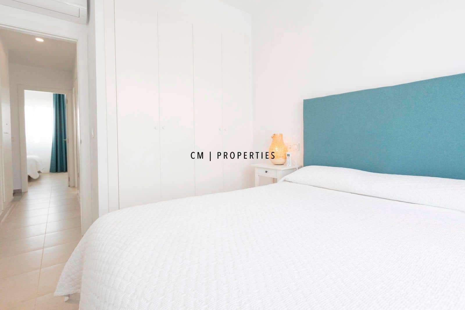 Casa de 4 habitaciones en Almenara en venta con piscina garaje - 360.000 € (Ref: 9357754)