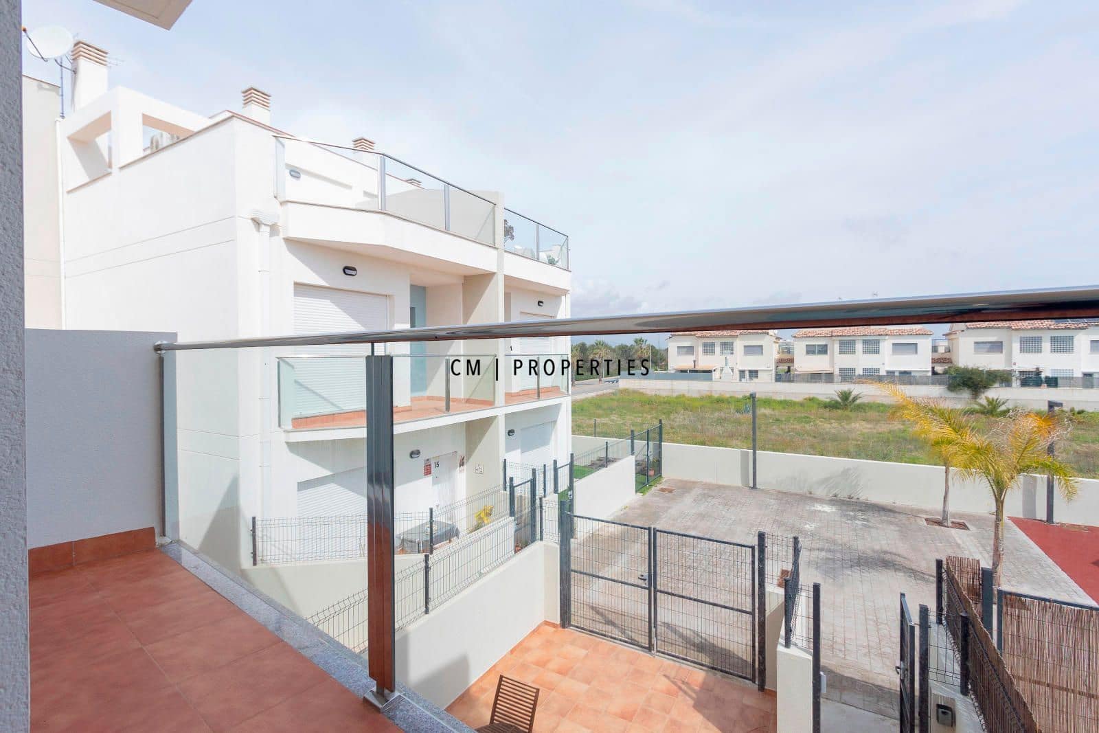 Casa de 4 habitaciones en Almenara en venta con piscina garaje - 360.000 € (Ref: 9357754)