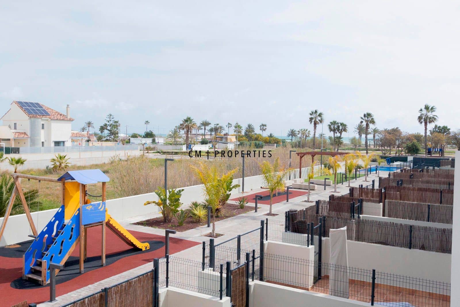 Casa de 4 habitaciones en Almenara en venta con piscina garaje - 360.000 € (Ref: 9357754)