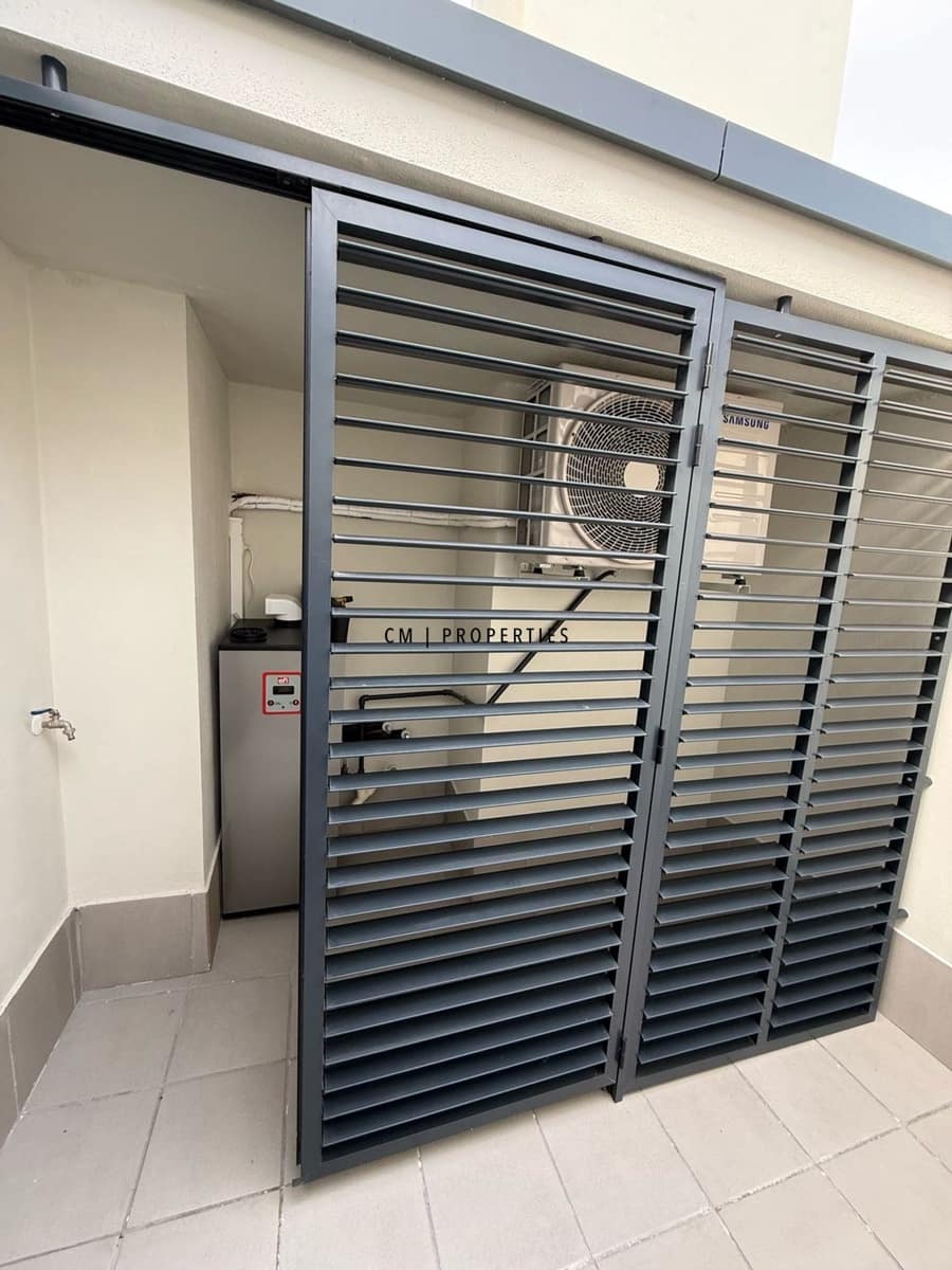 1 makuuhuone Asunto vuokrattavana paikassa Valencia kaupunki mukana uima-altaan 
autotalli - 1 800 € (Ref: 9360247)