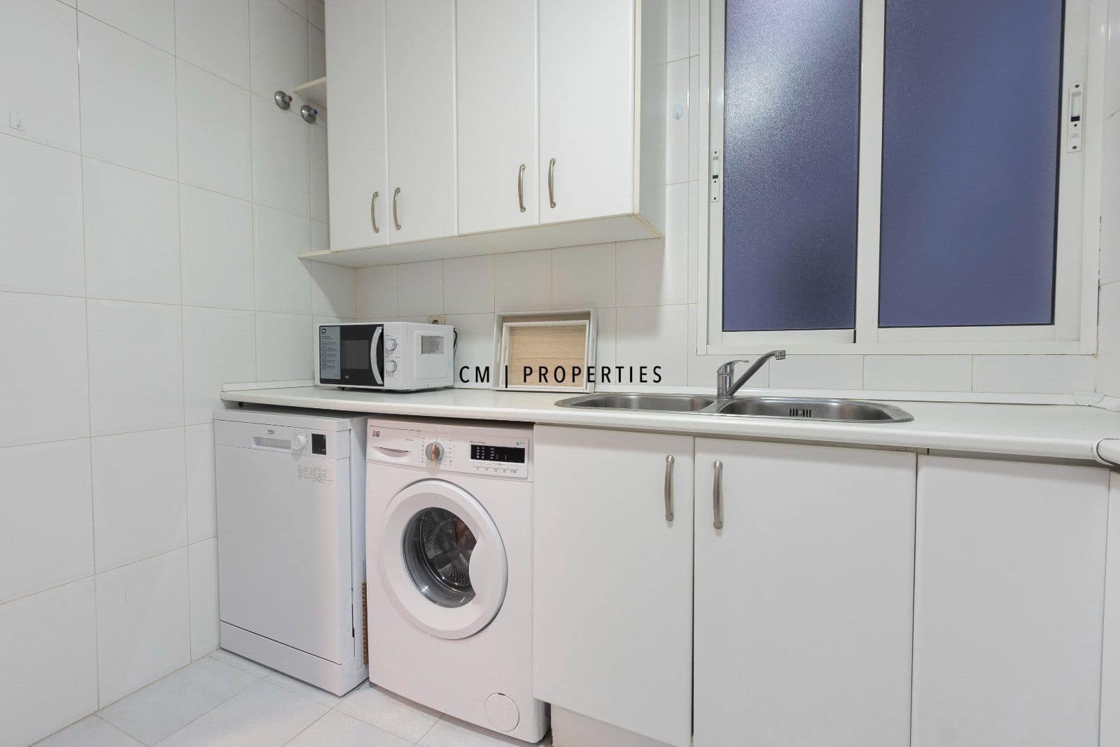 1 slaapkamer Flat te huur in Valencia stad - € 1.600 (Ref: 9363022)