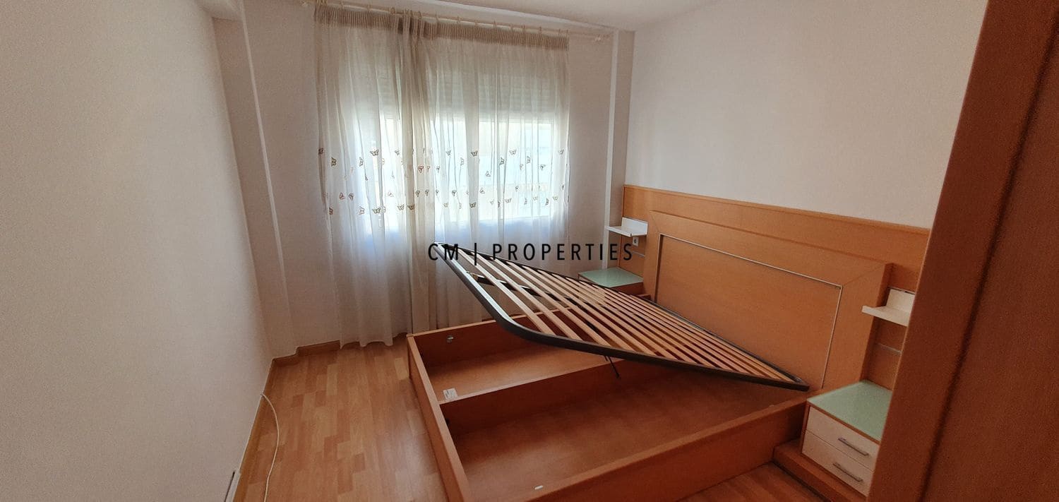 4 sypialnia Mieszkanie do wynajęcia w Miasto Walencja - 1 450 € (Ref: 9363023)