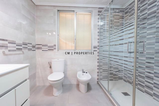 4 chambre Appartement à vendre à La Raiosa, Valence ville - 315 000 € (Ref: 9368933)