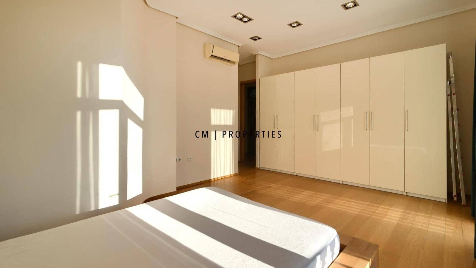 1 Zimmer Wohnung zu vermieten in Valencia Stadt - 1.450 € (Ref: 9378297)