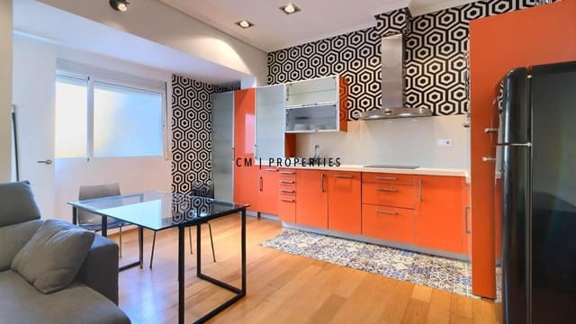 1 Zimmer Wohnung zu vermieten in València Stadt - 1.450 € (Ref: 9378297)
