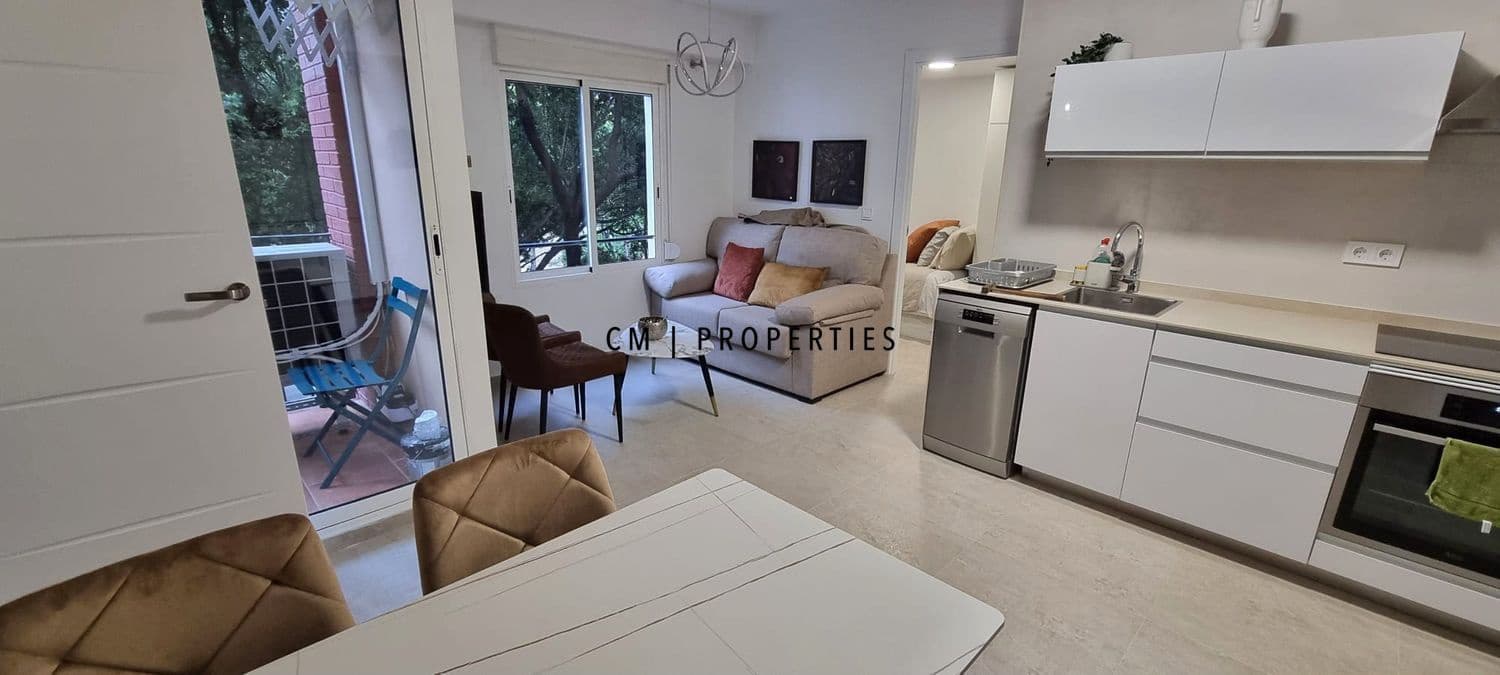 3 sovrum Lägenhet att hyra i Valencia stad - 1 700 € (Ref: 9378388)