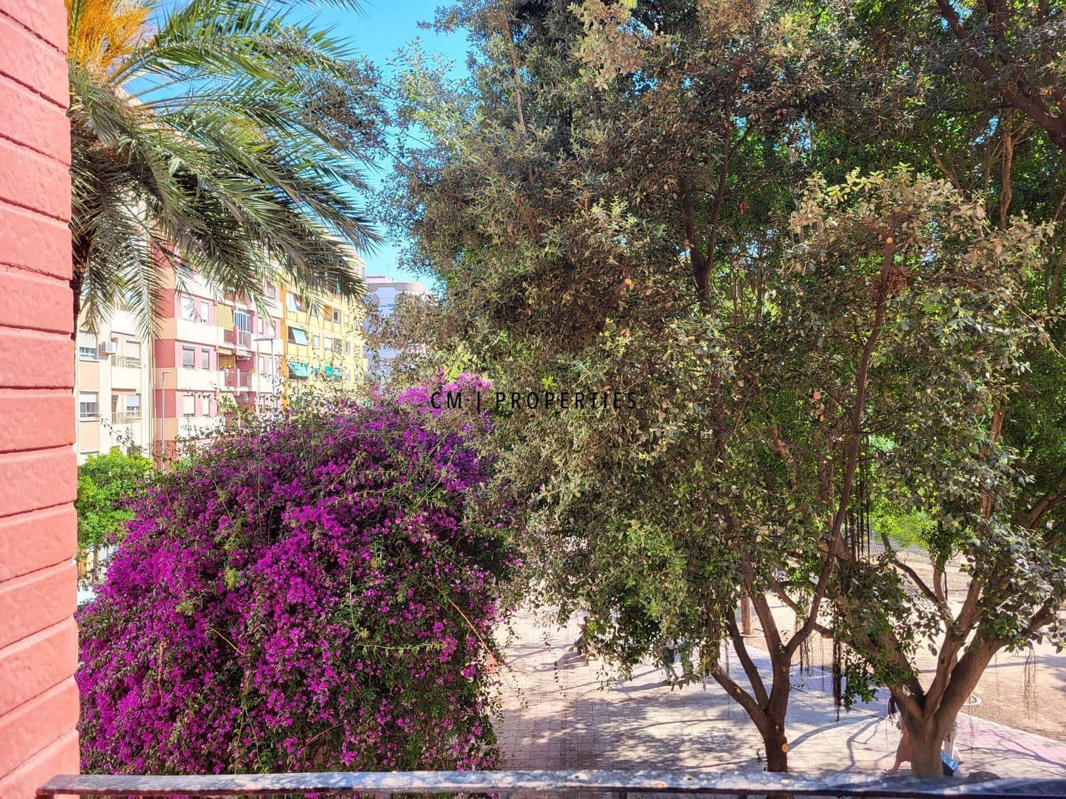 3 sovrum Lägenhet att hyra i Valencia stad - 1 700 € (Ref: 9378388)