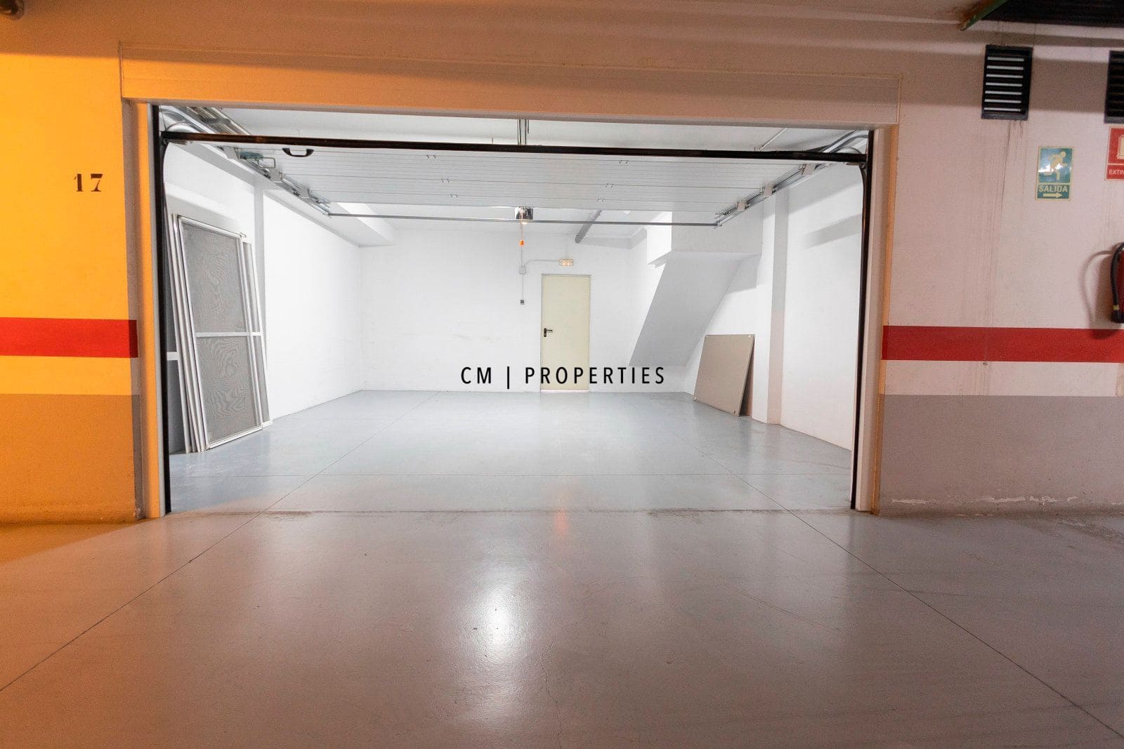 4 soveværelse Lejlighed til salg i Moncada med garage - € 550.000 (Ref: 9378389)