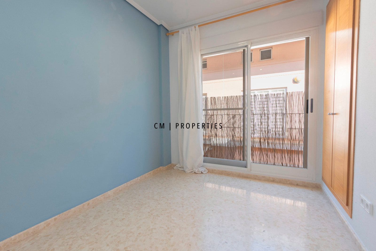 4 soveværelse Lejlighed til salg i Moncada med garage - € 550.000 (Ref: 9378389)