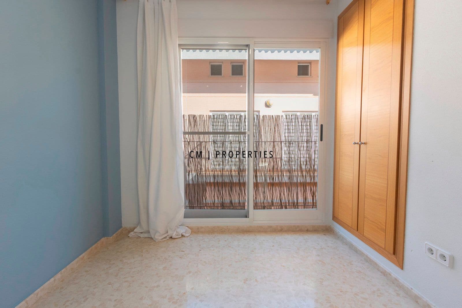 4 soveværelse Lejlighed til salg i Moncada med garage - € 550.000 (Ref: 9378389)