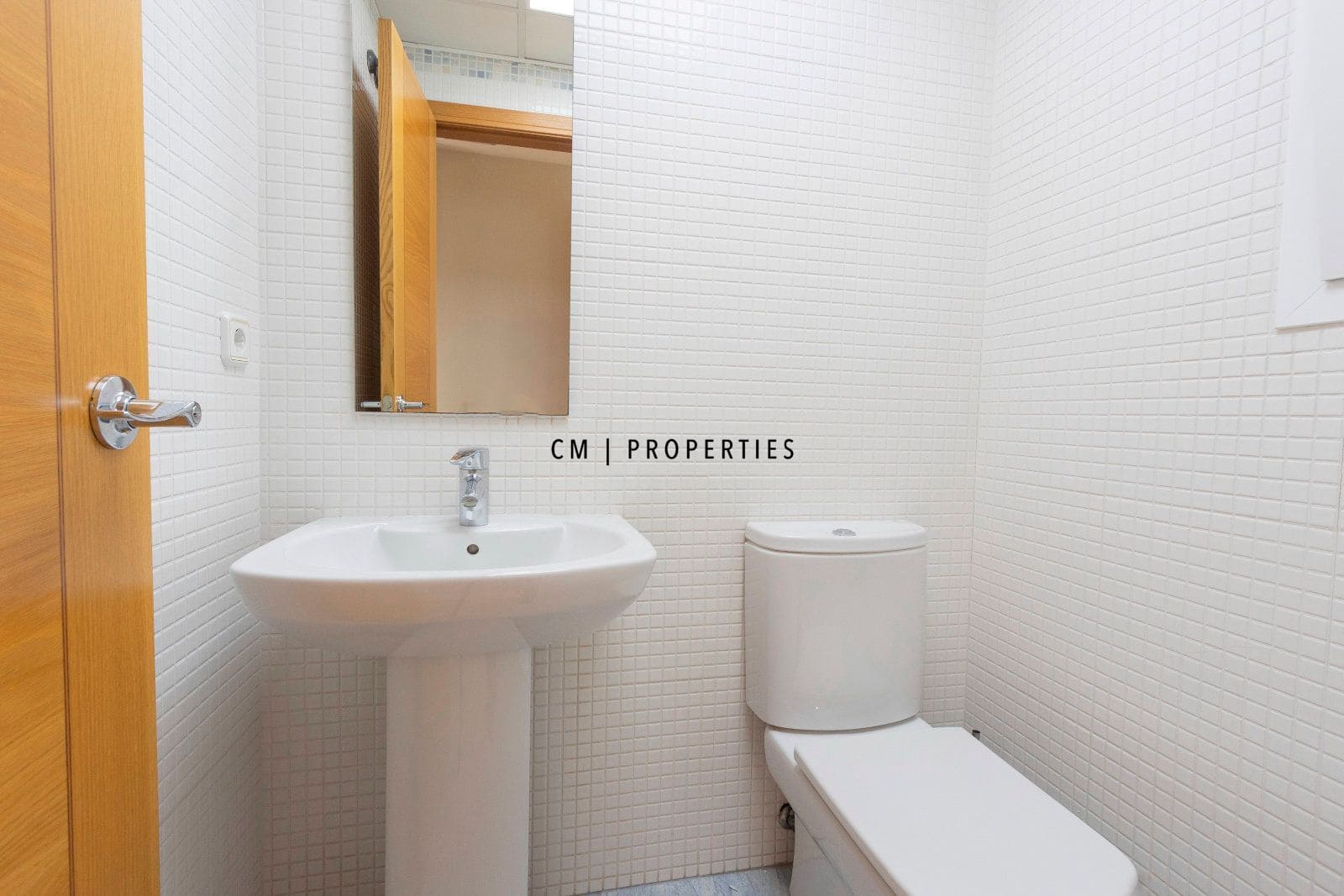 4 soveværelse Lejlighed til salg i Moncada med garage - € 550.000 (Ref: 9378389)