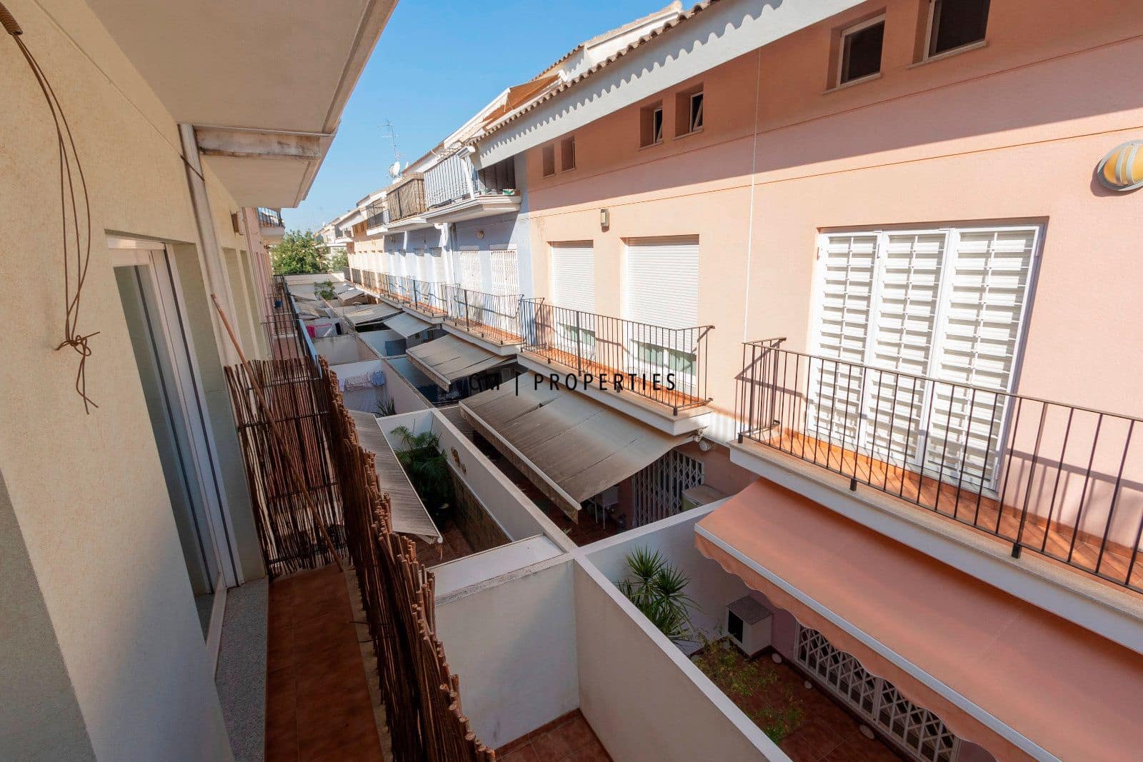 4 soveværelse Lejlighed til salg i Moncada med garage - € 550.000 (Ref: 9378389)