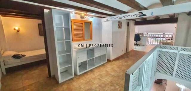 2 bedroom Villa for sale in Sant Francesc, Valencia city - € 440,000 (Ref: 9378390)