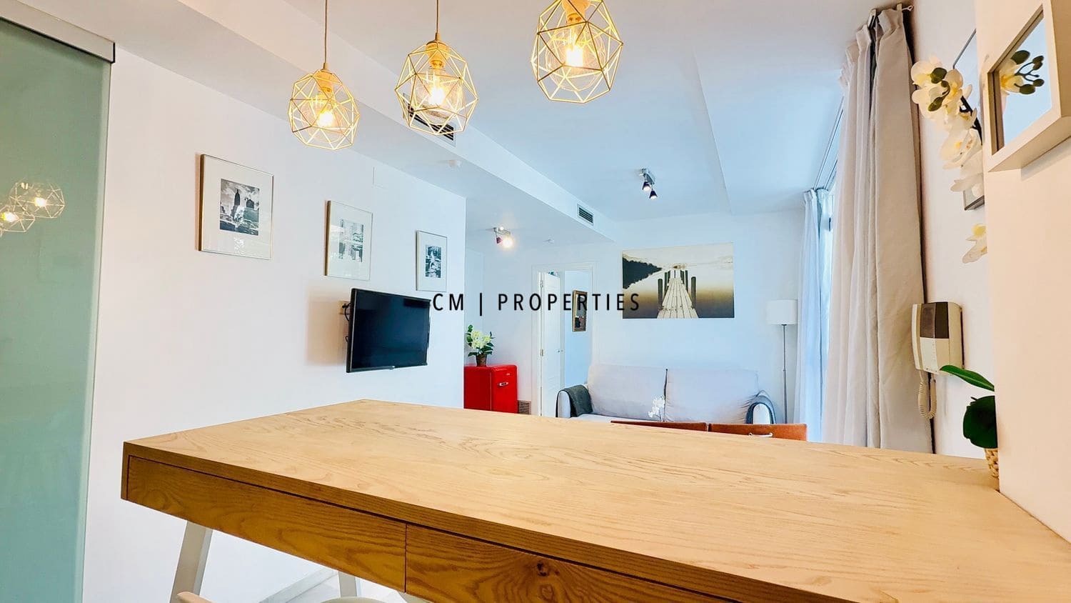 1 soverom Leilighet til leie i Valencia by - € 1 400 (Ref: 9378454)