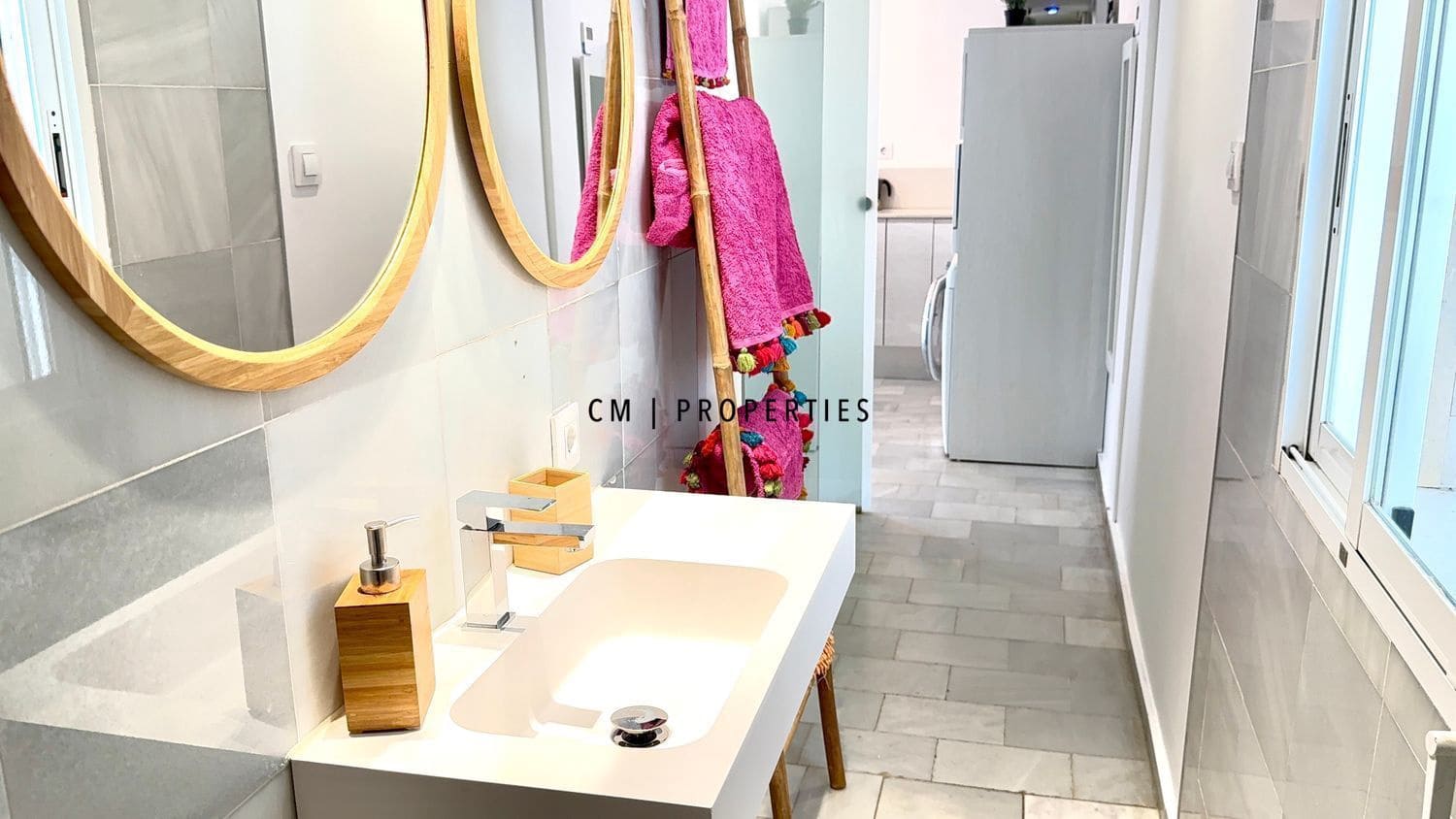 1 soverom Leilighet til leie i Valencia by - € 1 400 (Ref: 9378454)