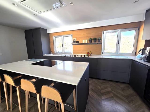 3 soverom Penthouse til salgs i Sant Antoni, Cullera med svømmebasseng - € 699 000 (Ref: 9379734)