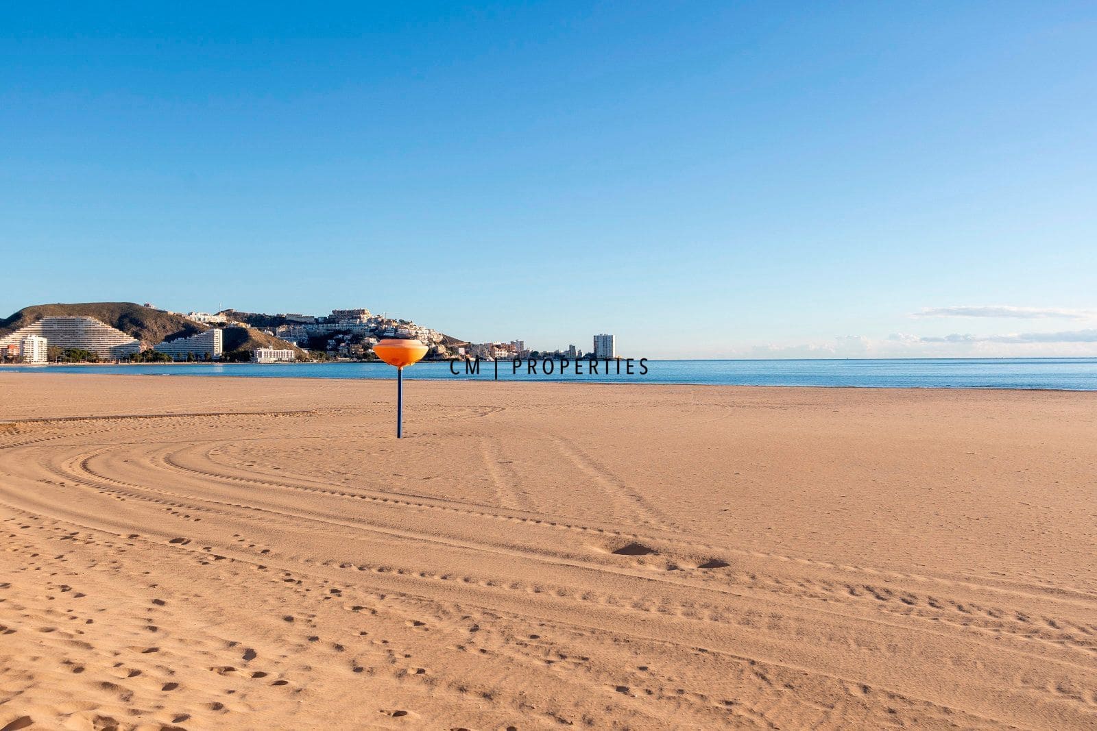 3 slaapkamer Penthouse te koop in Cullera met zwembad - € 699.000 (Ref: 9379734)