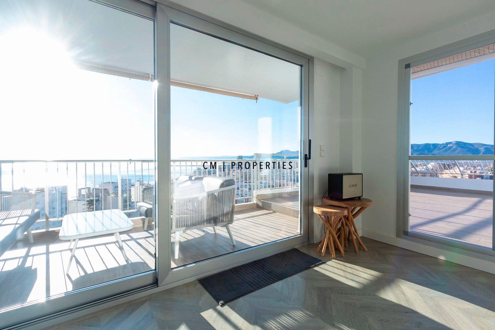 3 slaapkamer Penthouse te koop in Cullera met zwembad - € 699.000 (Ref: 9379734)