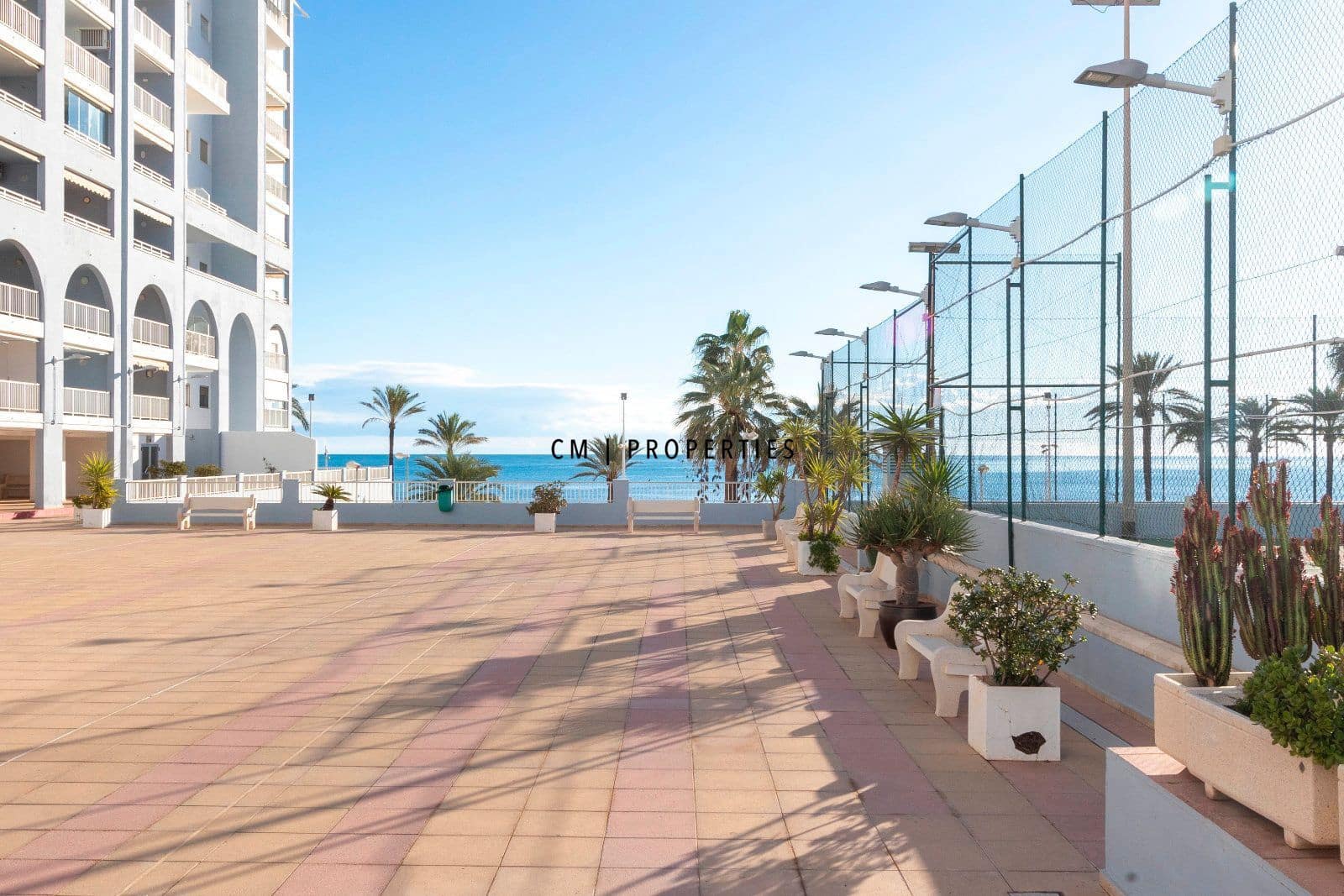 3 slaapkamer Penthouse te koop in Cullera met zwembad - € 699.000 (Ref: 9379734)