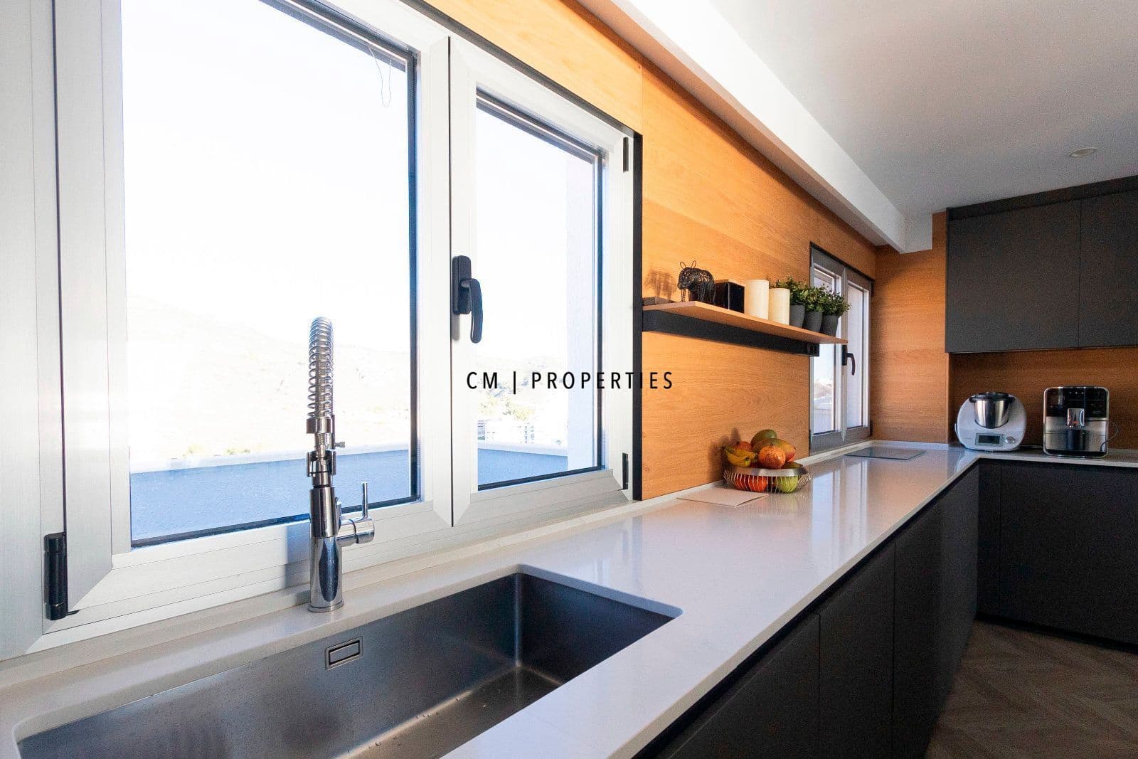 3 slaapkamer Penthouse te koop in Cullera met zwembad - € 699.000 (Ref: 9379734)