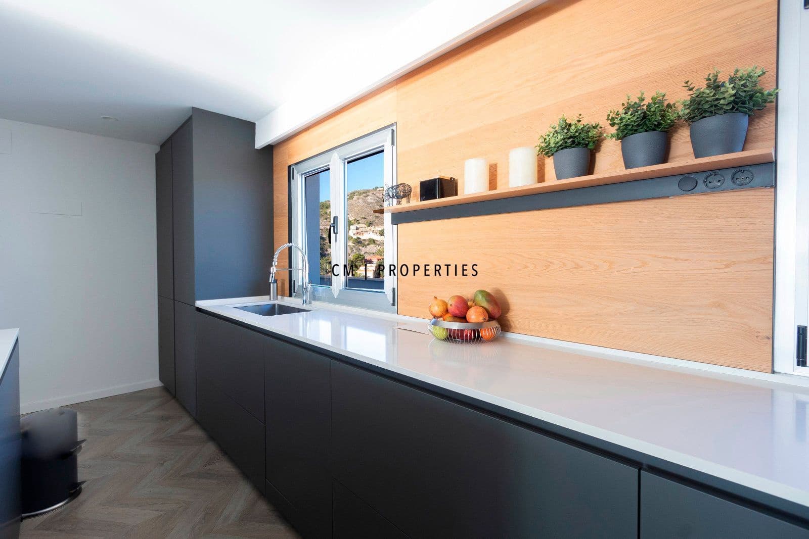 3 slaapkamer Penthouse te koop in Cullera met zwembad - € 699.000 (Ref: 9379734)