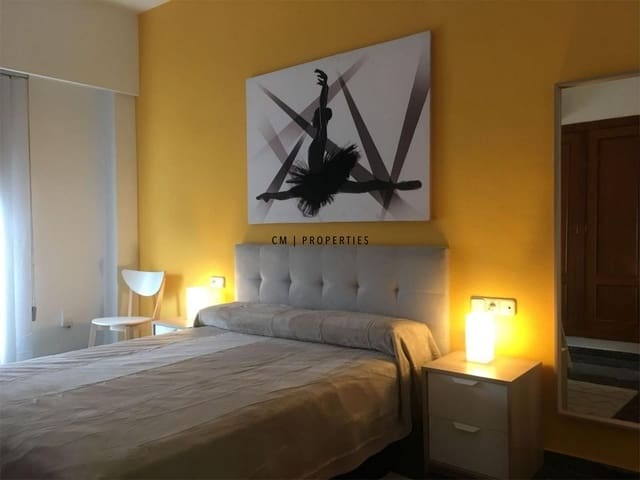 4 soveværelse Lejlighed til salg i Cabanyal-Canyamelar, Valencia by med garage - € 495.000 (Ref: 9380174)