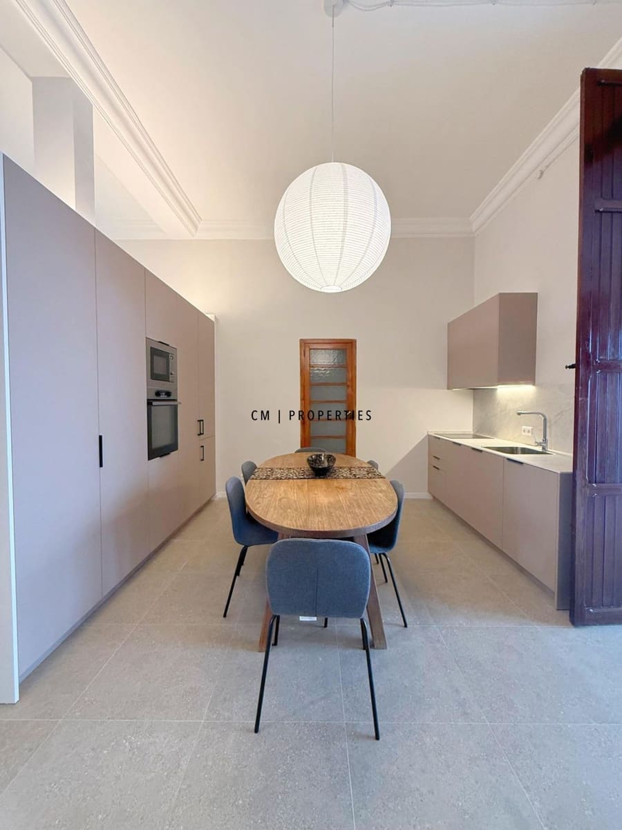 3 soverom Villa til leie i Moncada - € 1 800 (Ref: 9383826)