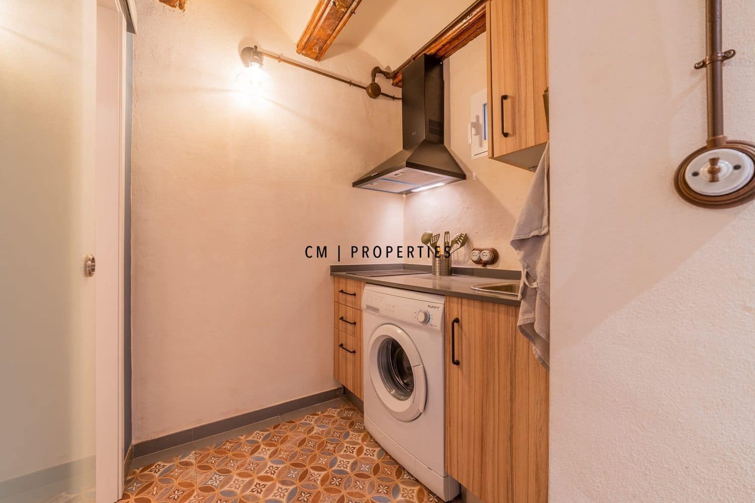 1 makuuhuone Asunto vuokrattavana paikassa Valencia kaupunki - 1 100 € (Ref: 9386315)