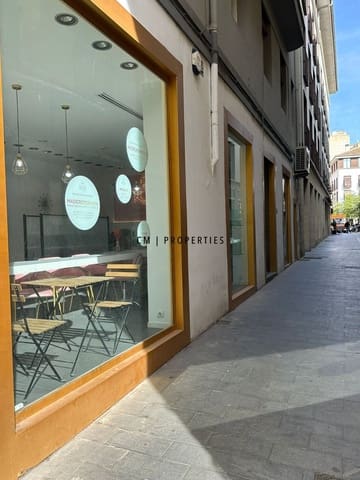 Commercieel te huur in El Mercat, Valencia stad - € 1.600 (Ref: 9386743)