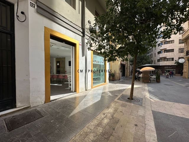 Commercieel te huur in El Mercat, Valencia stad - € 1.600 (Ref: 9386743)