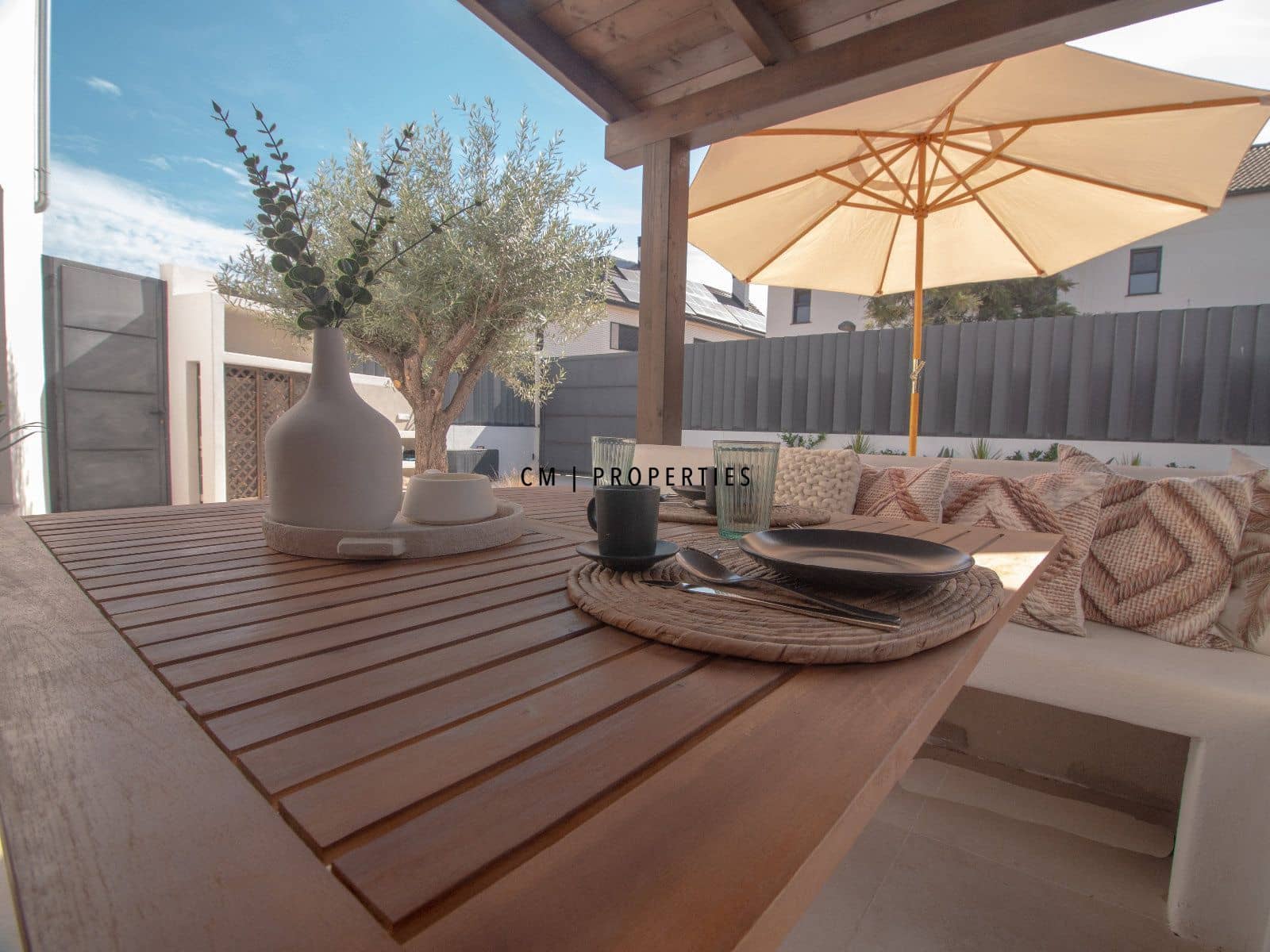 5 sovrum Hus att hyra i Valencia stad med pool garage - 6 500 € (Ref: 9386744)