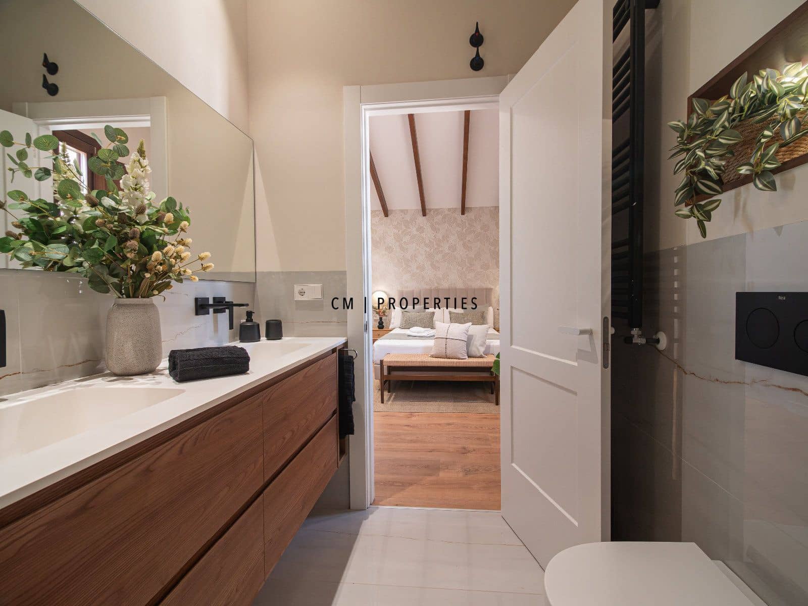 5 sovrum Hus att hyra i Valencia stad med pool garage - 6 500 € (Ref: 9386744)