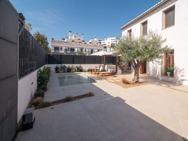 5 soveværelse Byhus til leje i Benicalap, Valencia by med swimmingpool garage - € 6.500 (Ref: 9386744)