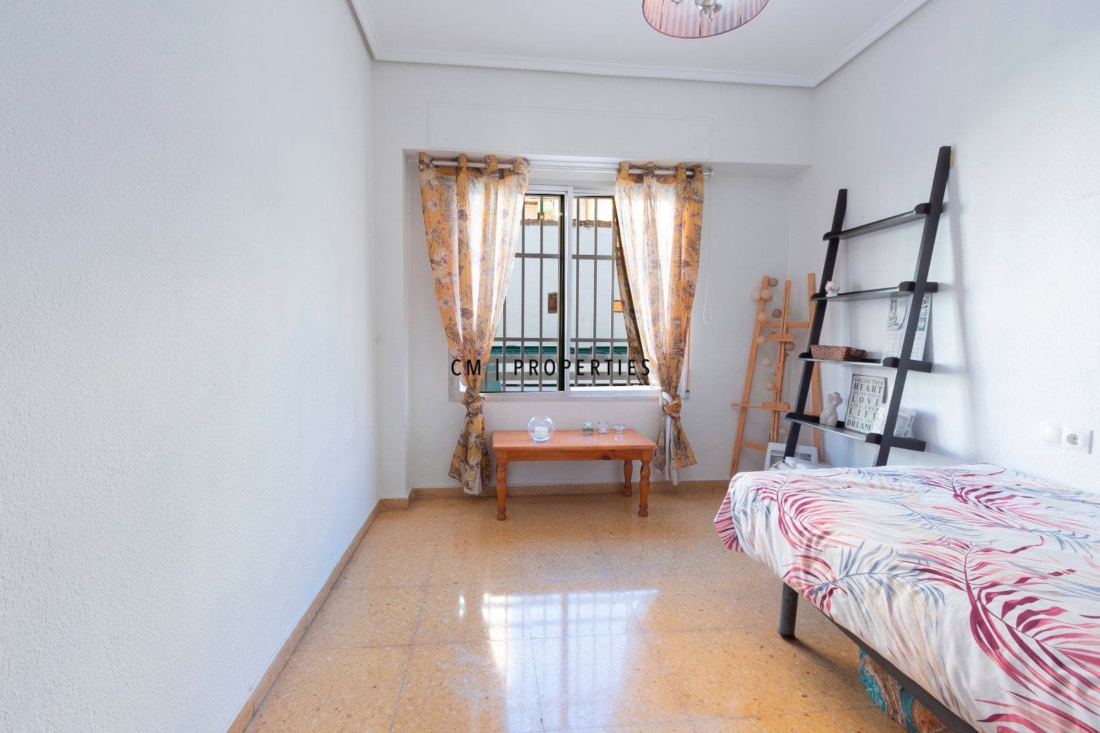 3 soveværelse Lejlighed til leje i Valencia by med garage - € 1.950 (Ref: 9388493)