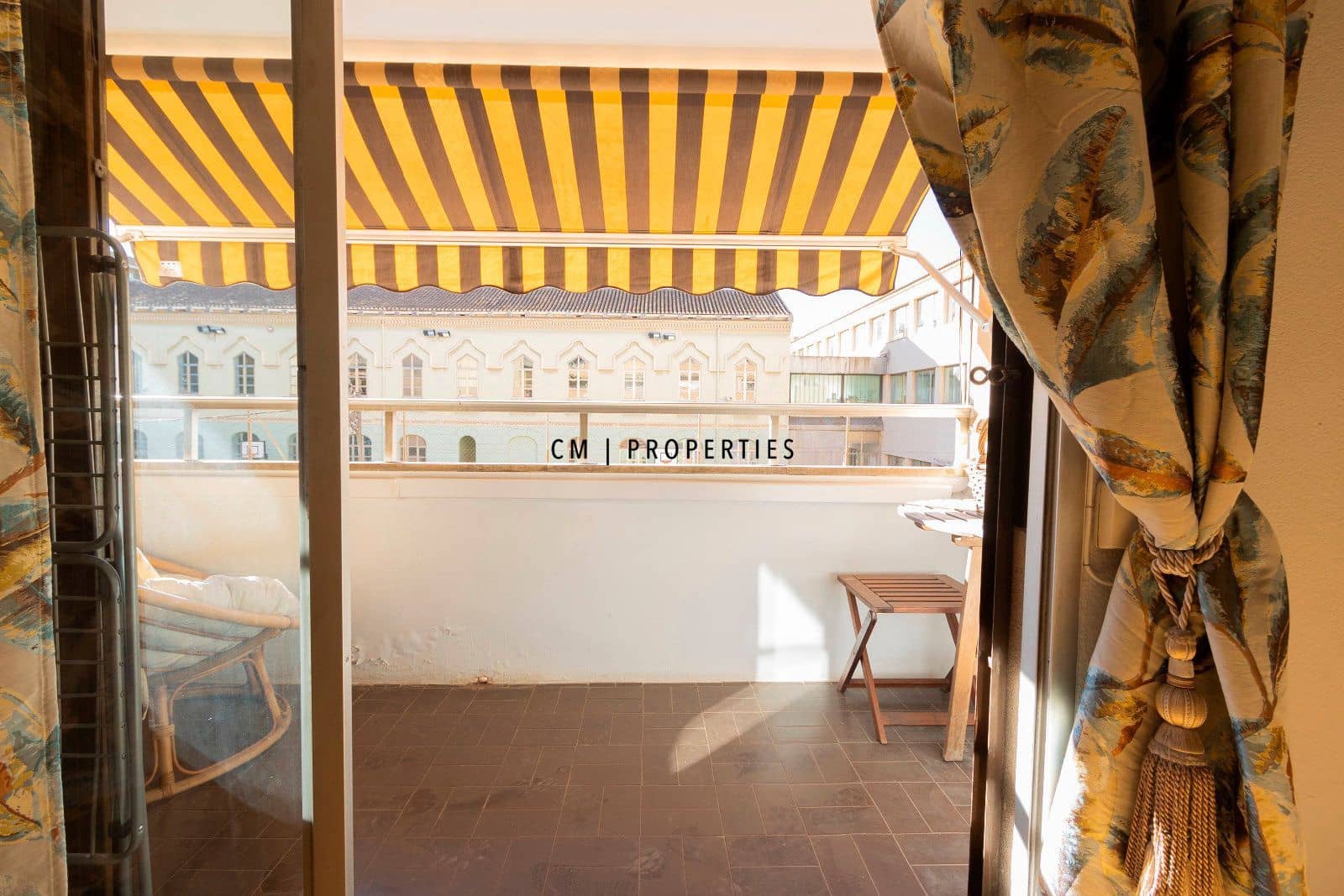 3 soveværelse Lejlighed til leje i Valencia by med garage - € 1.950 (Ref: 9388493)