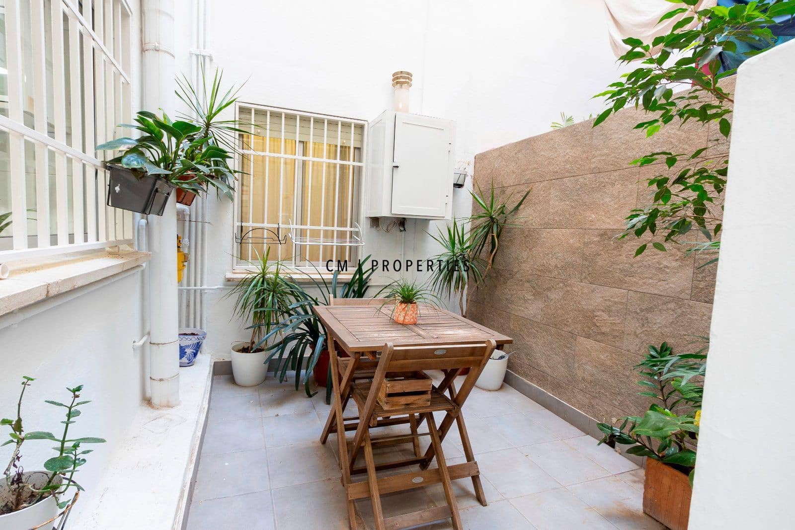 3 soveværelse Lejlighed til leje i Valencia by med garage - € 1.950 (Ref: 9388493)