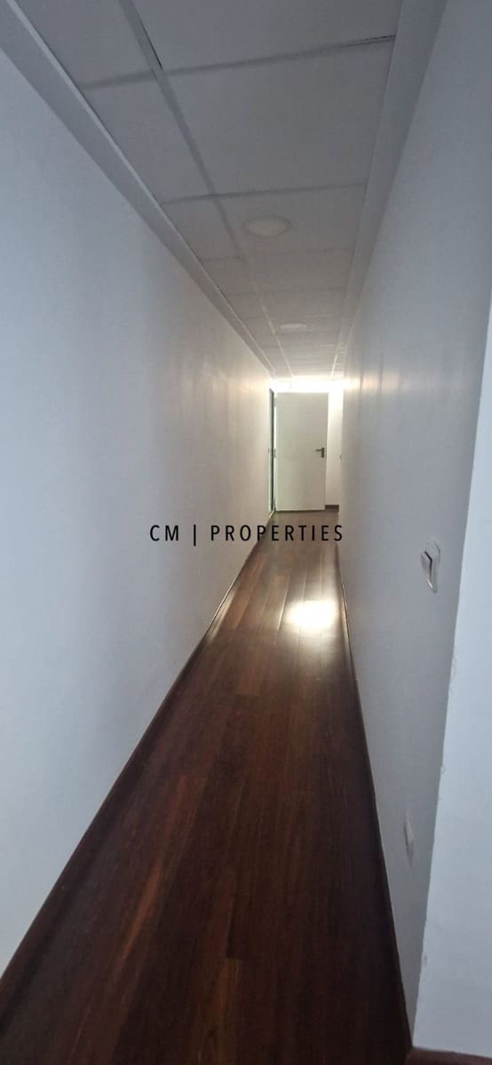 7 soverom Villa til salgs i Paterna med svømmebasseng garasje - € 1 000 000 (Ref: 9388494)