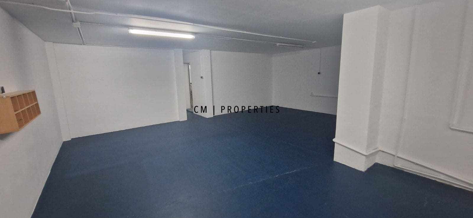 7 soverom Villa til salgs i Paterna med svømmebasseng garasje - € 1 000 000 (Ref: 9388494)