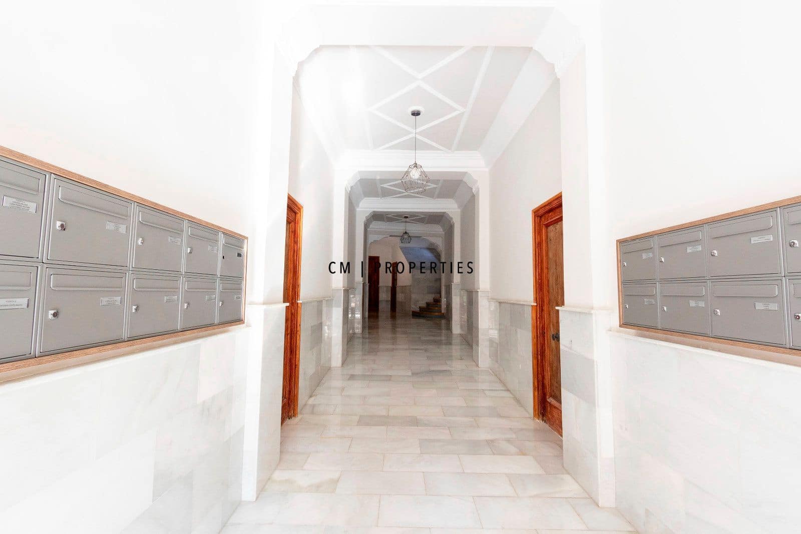 3 bedroom Flat for sale in Valencia city - € 295,000 (Ref: 9396715)
