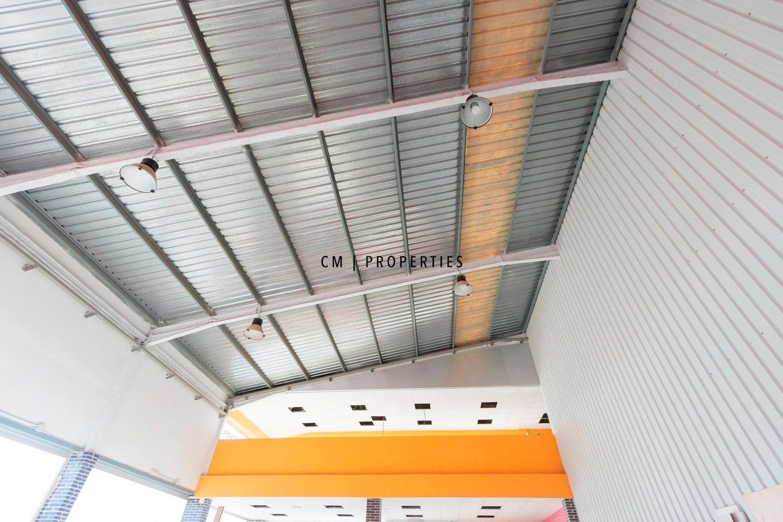 Kommersiell till salu i Canet d'En Berenguer med garage - 360 000 € (Ref: 9396888)