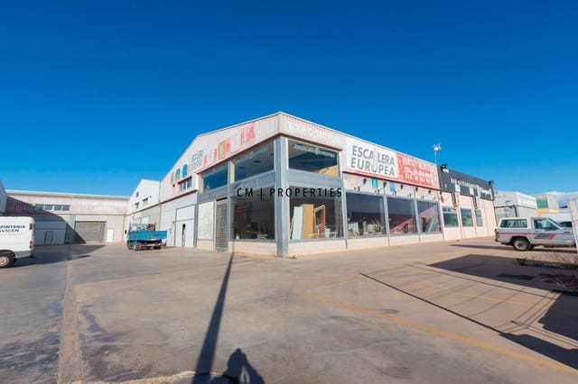 Commercial for sale in Canet d'En Berenguer with garage - € 360,000 (Ref: 9396888)