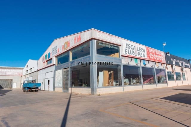 Commercial for sale in Canet d'En Berenguer with garage - € 360,000 (Ref: 9396888)