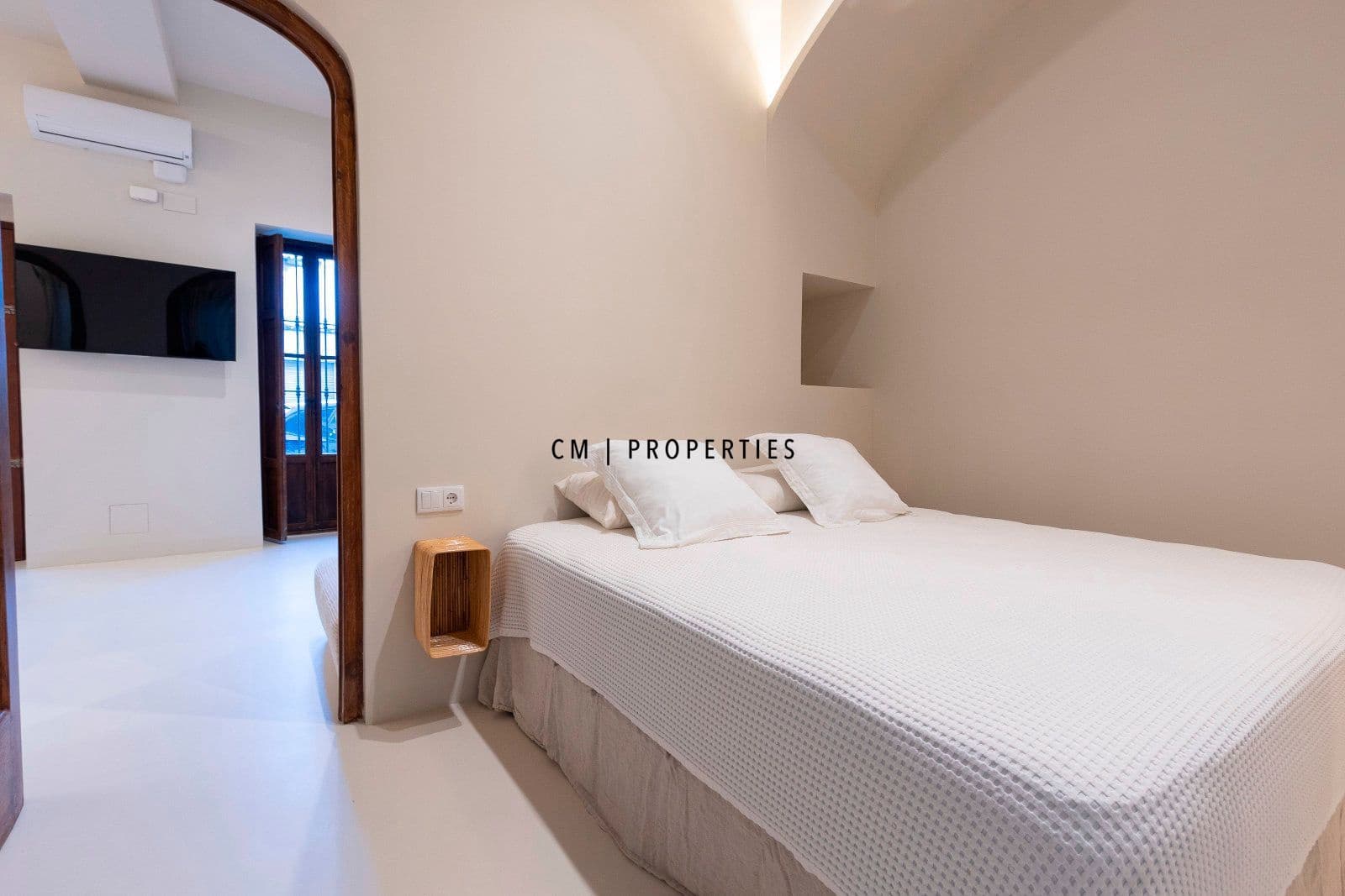 2 soveværelse Lejlighed til leje i Valencia by - € 2.250 (Ref: 9399965)