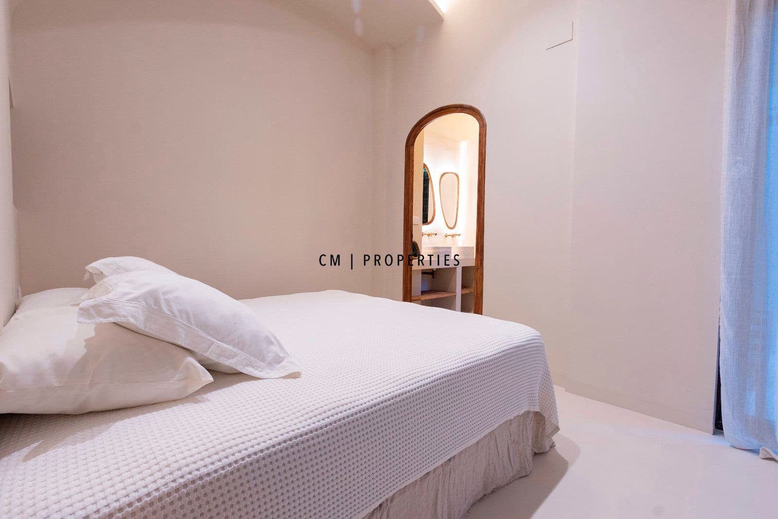 2 soveværelse Lejlighed til leje i Valencia by - € 2.250 (Ref: 9399965)