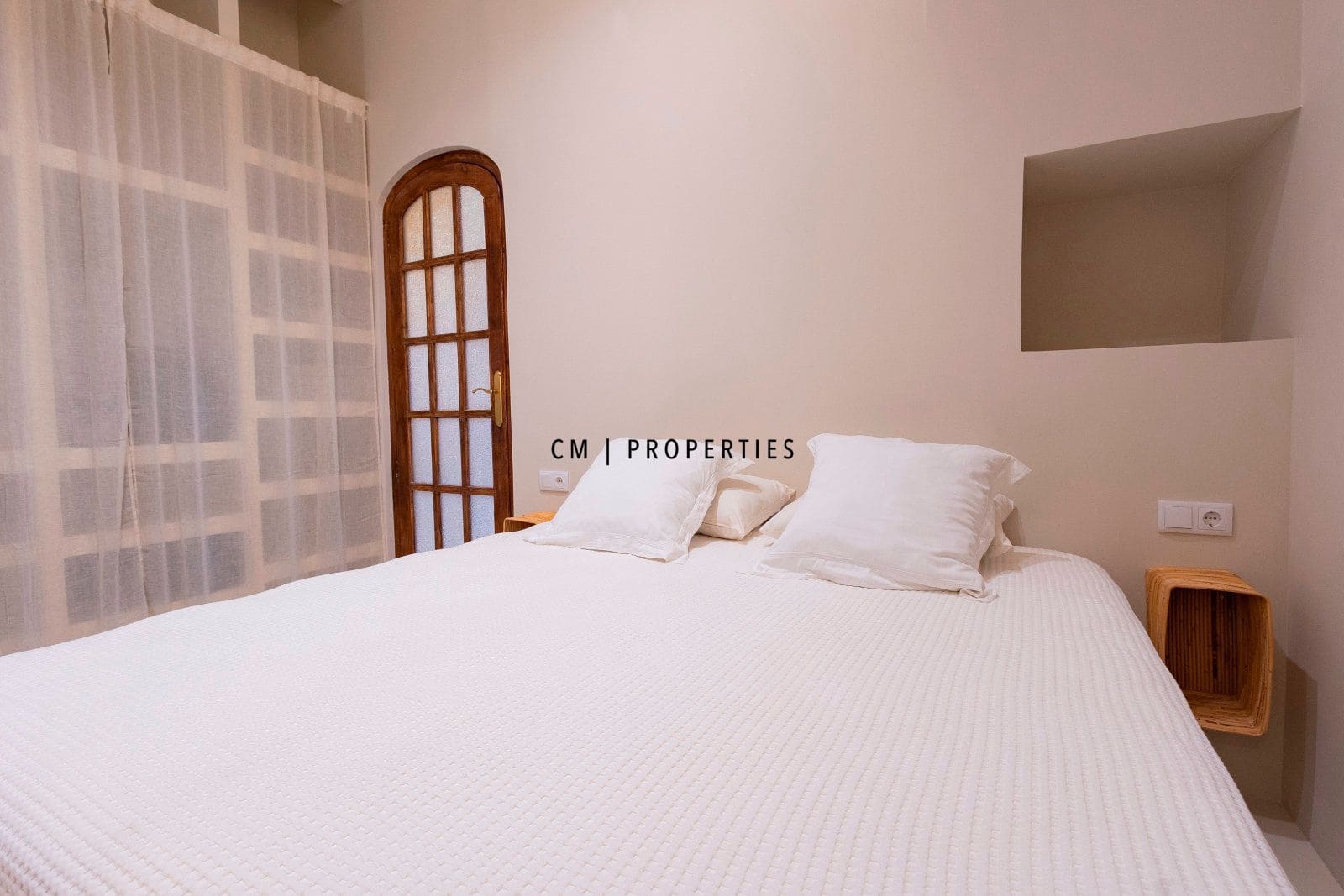 2 soveværelse Lejlighed til leje i Valencia by - € 2.250 (Ref: 9399965)