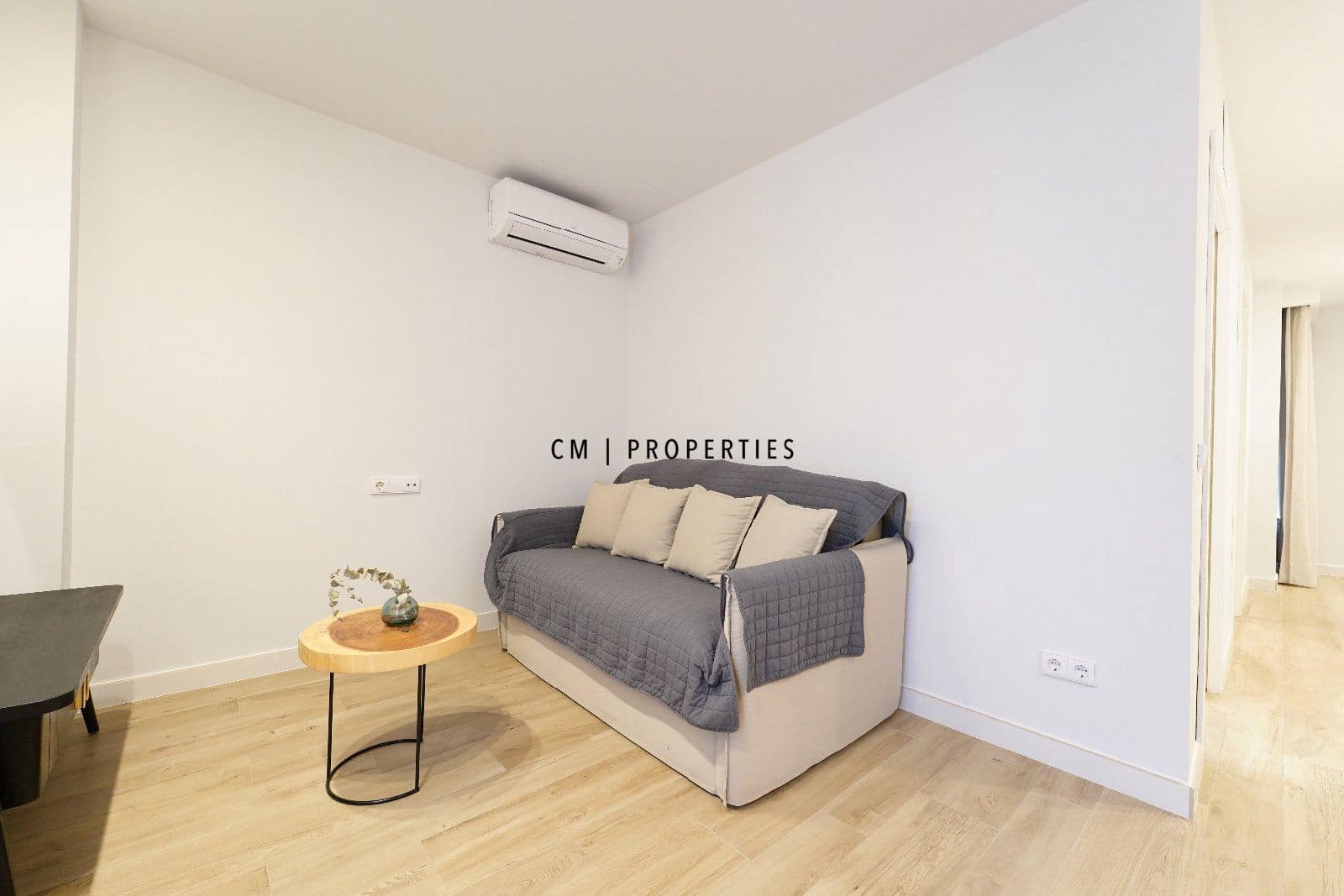 1 sovrum Lägenhet att hyra i Valencia stad - 1 150 € (Ref: 9400049)