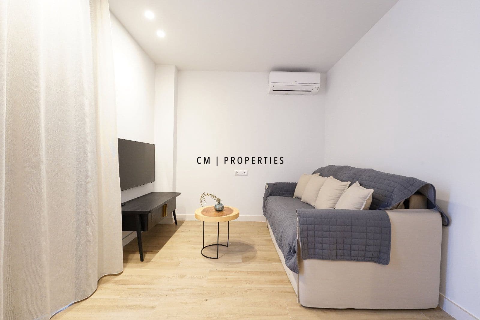 1 sovrum Lägenhet att hyra i Valencia stad - 1 150 € (Ref: 9400049)