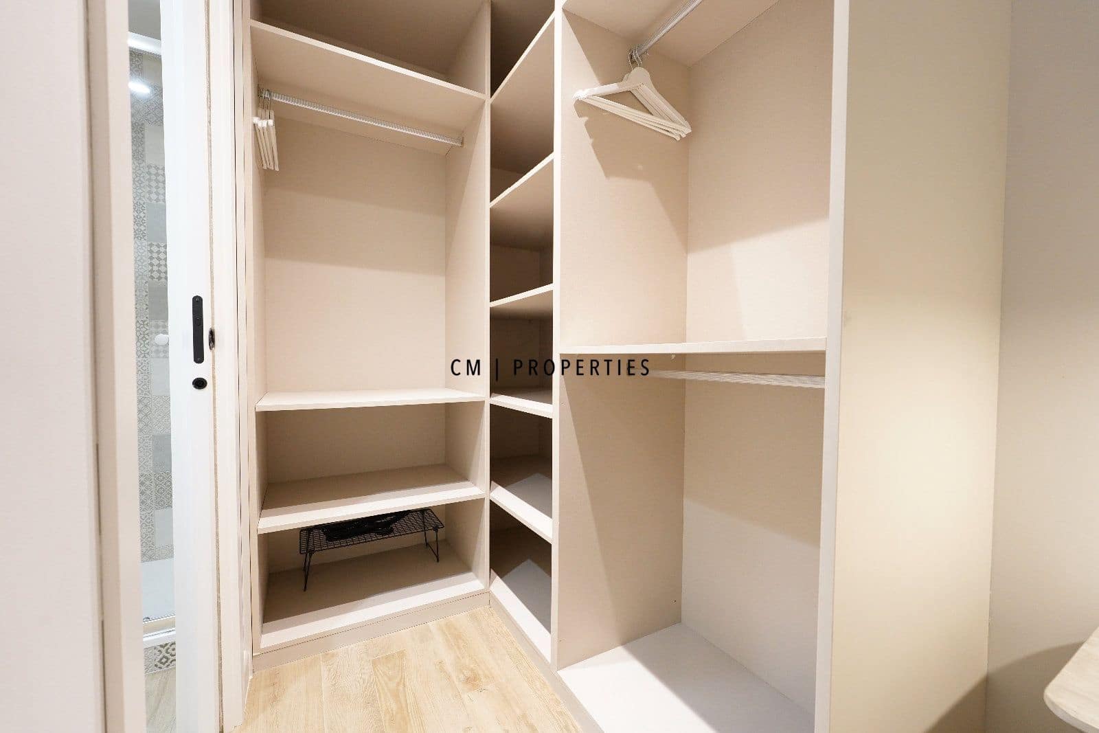 1 slaapkamer Flat te huur in Valencia stad - € 1.150 (Ref: 9400051)